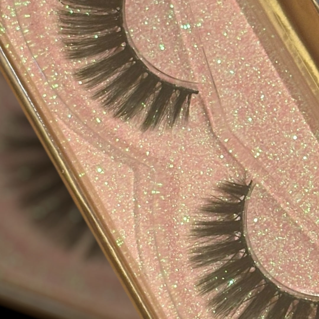 “LILY BUG” Faux Mink Strip Lashes